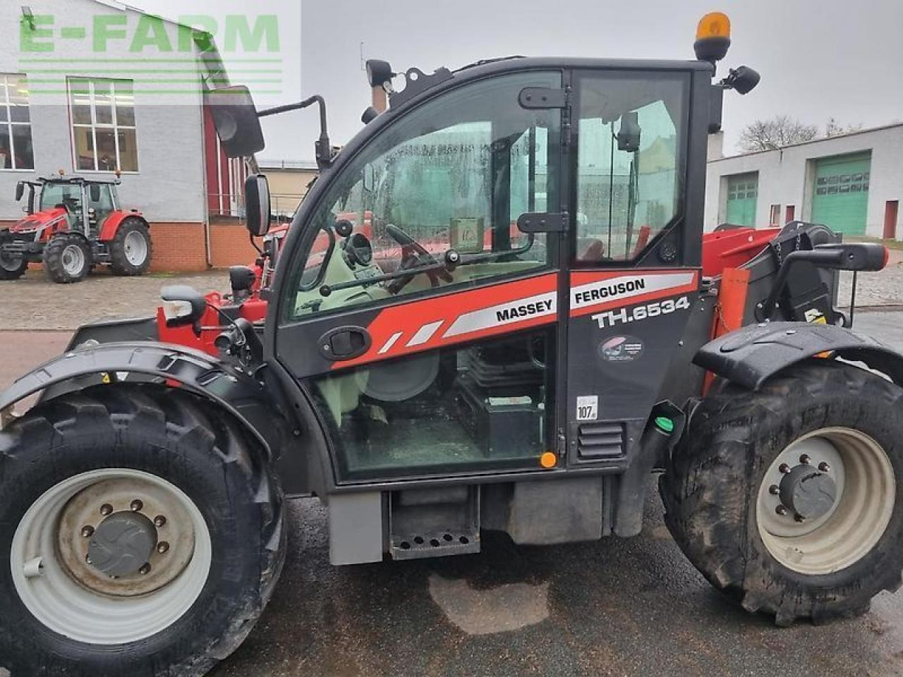 Massey Ferguson 6534 - Sollevatore telescopico: foto 1 Massey Ferguson 6534 - Sollevatore telescopico: foto 1