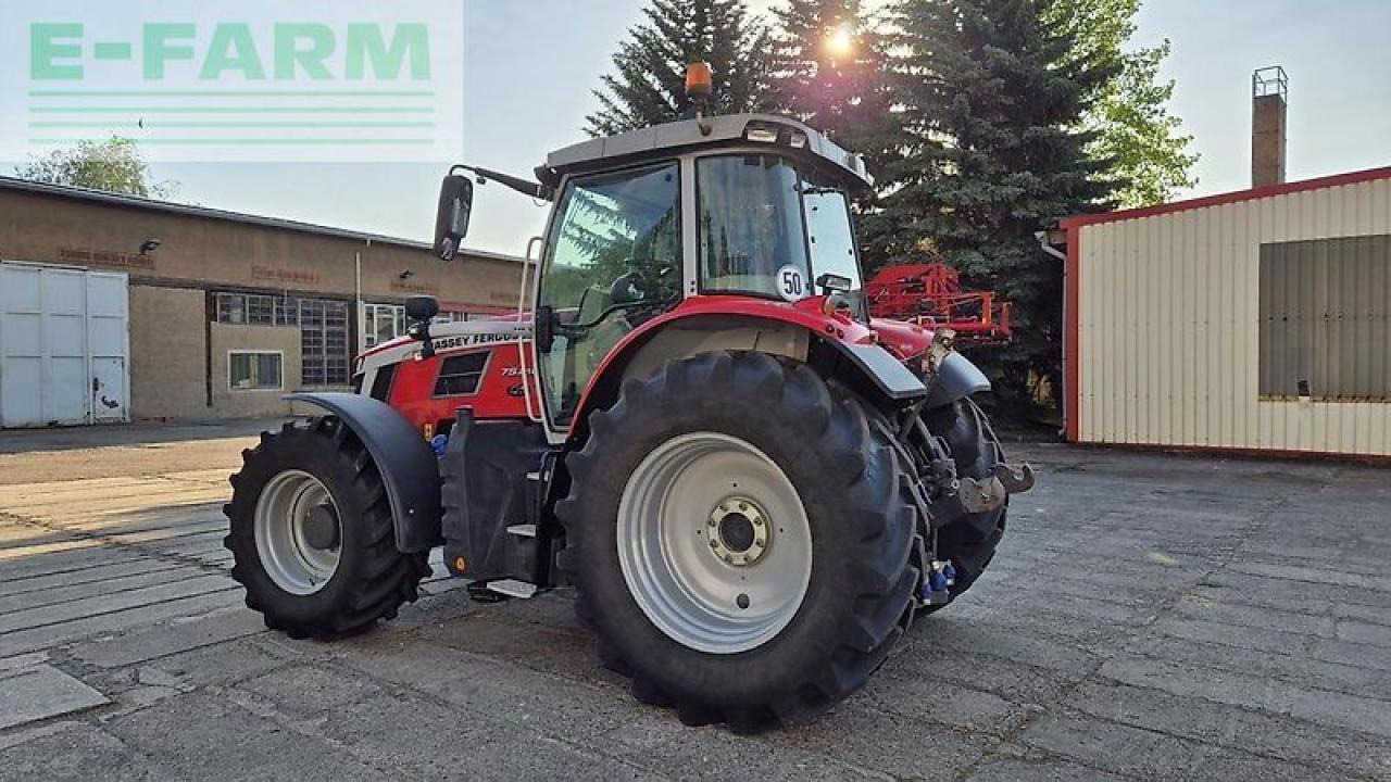 Massey Ferguson 7s.210 dyna-vt exclusive Exclusive - Trattore: foto 5 Massey Ferguson 7s.210 dyna-vt exclusive Exclusive - Trattore: foto 5