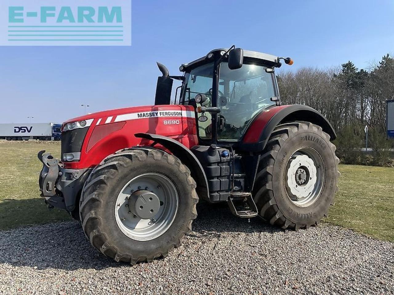 Massey Ferguson 8690 - Trattore: foto 1 Massey Ferguson 8690 - Trattore: foto 1
