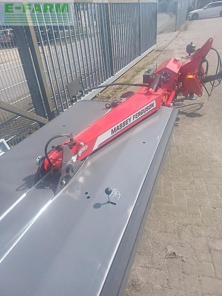 Massey Ferguson dm 367 tl-v - Falciatrice: foto 4 Massey Ferguson dm 367 tl-v - Falciatrice: foto 4