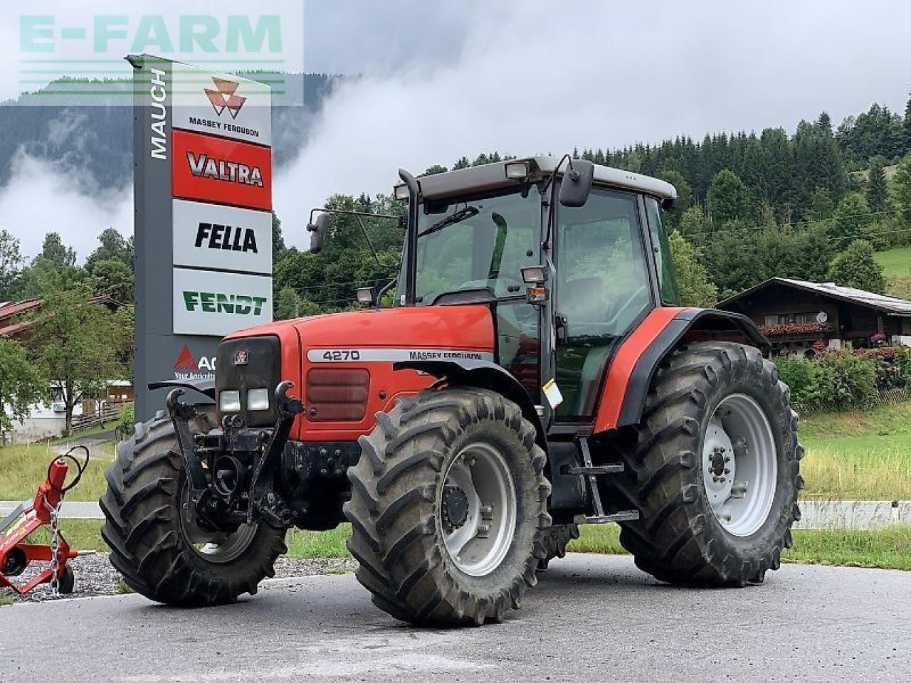 Massey Ferguson mf 4270 - Trattore: foto 1 Massey Ferguson mf 4270 - Trattore: foto 1