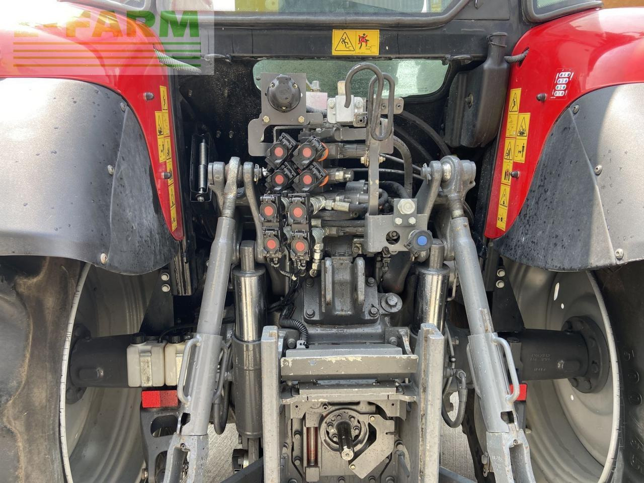 Massey Ferguson mf 5610 dyna-4 essential Essential - Trattore: foto 5 Massey Ferguson mf 5610 dyna-4 essential Essential - Trattore: foto 5