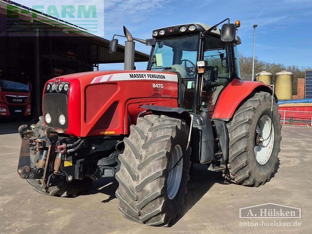 Massey Ferguson mf 8470 dyna-vt (mit reifendruckregelanlage) - Trattore: foto 1 Massey Ferguson mf 8470 dyna-vt (mit reifendruckregelanlage) - Trattore: foto 1
