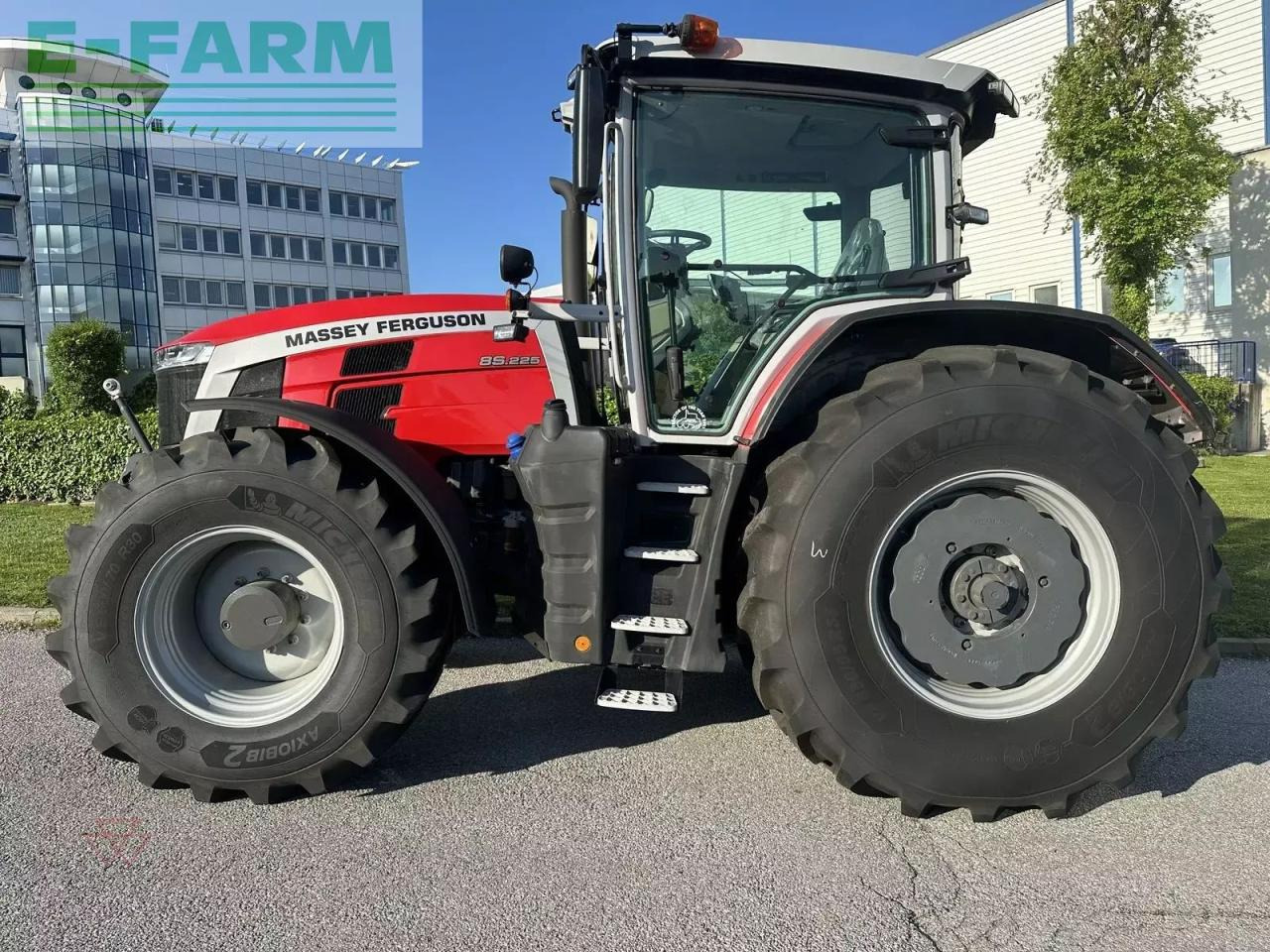 Massey Ferguson mf 8s.225 - Trattore: foto 5 Massey Ferguson mf 8s.225 - Trattore: foto 5