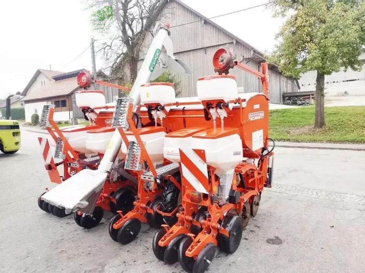 Mustang mte-r 300 6-reihige isotronic einzelkorn - Seminatrice di precisione: foto 5 Mustang mte-r 300 6-reihige isotronic einzelkorn - Seminatrice di precisione: foto 5