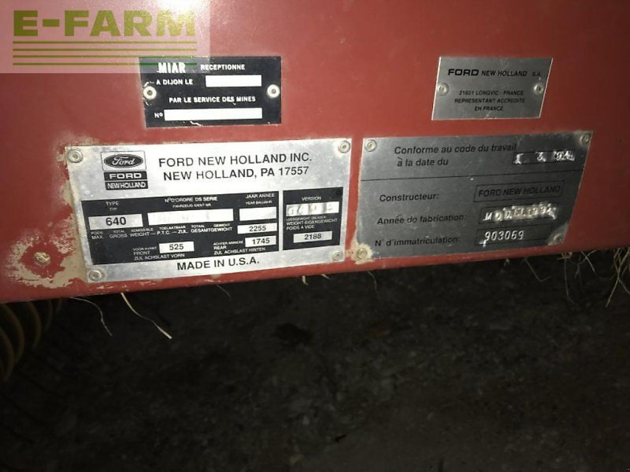 New Holland 640 B Bale Command - Pressa quadra: foto 3 New Holland 640 B Bale Command - Pressa quadra: foto 3