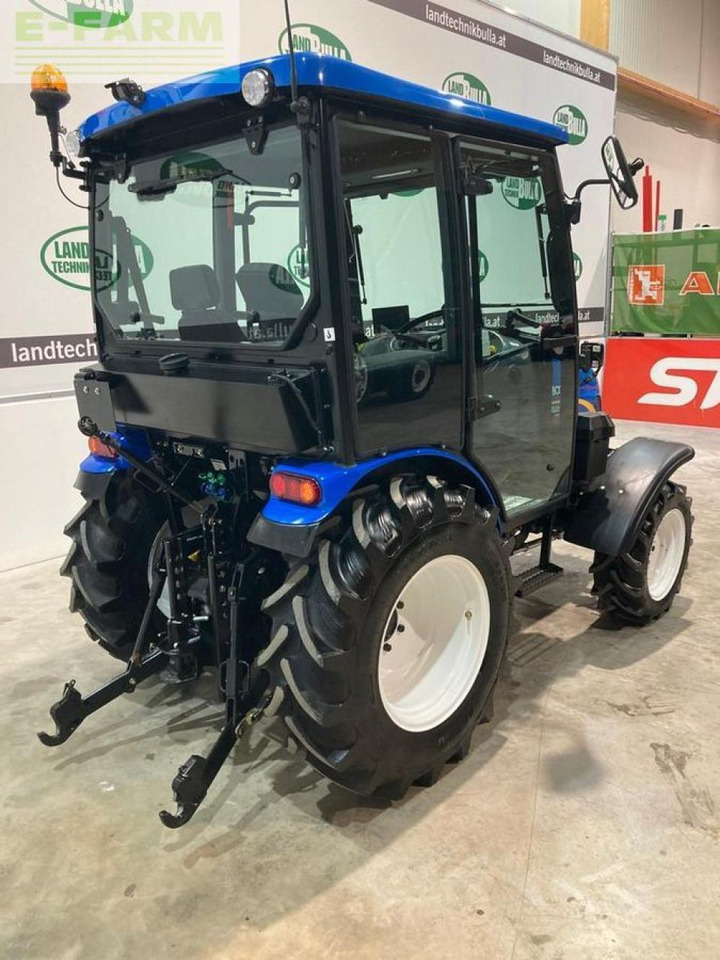 New Holland boomer 50 - Trattore: foto 3 New Holland boomer 50 - Trattore: foto 3