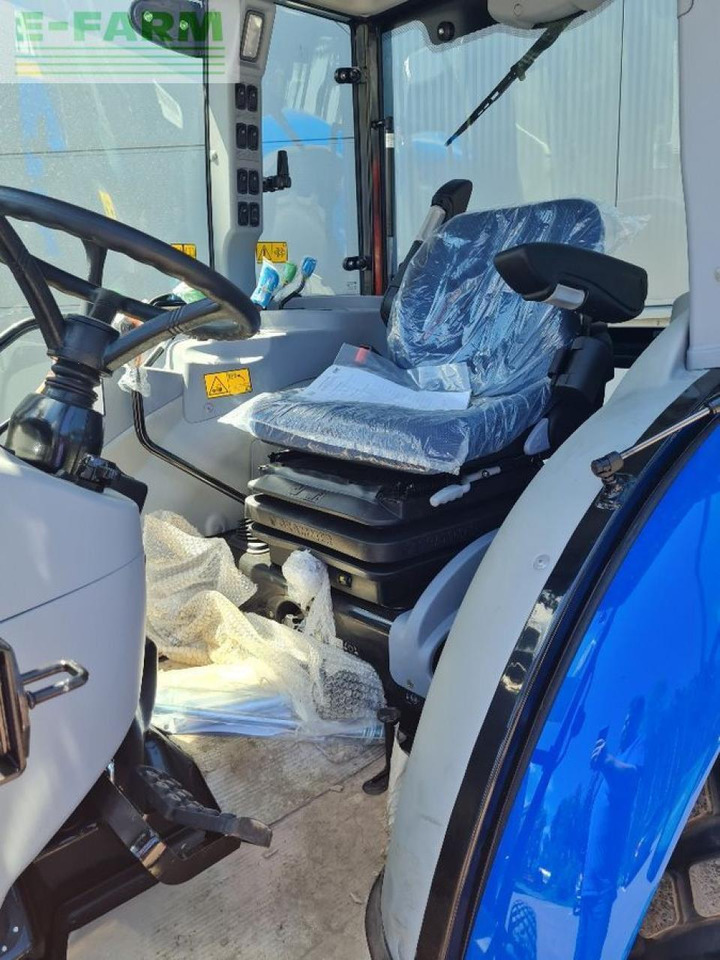 New Holland boomer 55 - Trattore: foto 3 New Holland boomer 55 - Trattore: foto 3