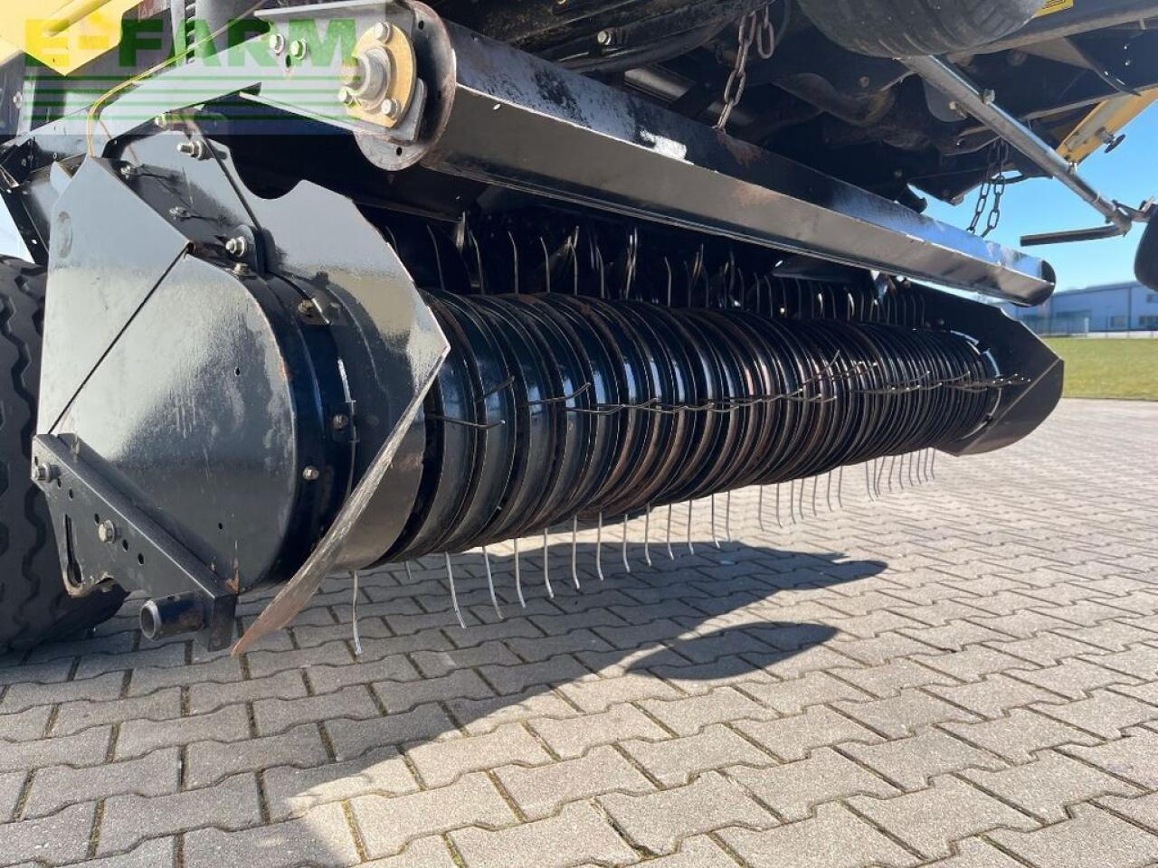 Pressa quadra New Holland br 7070 rotorschneidwerk: foto 7