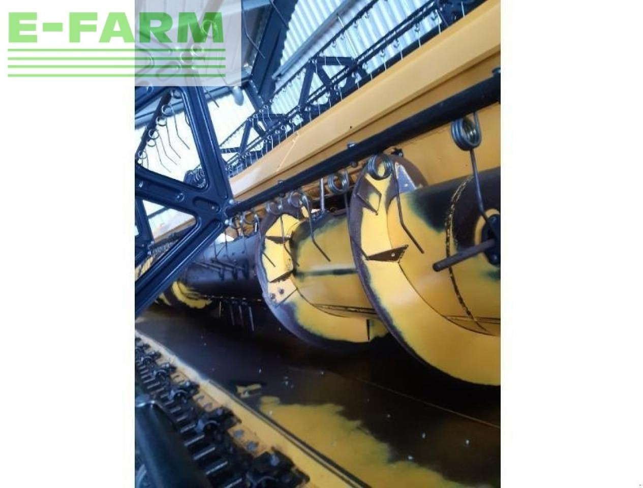 New Holland cpe1070 - Barra di taglio per grano: foto 4 New Holland cpe1070 - Barra di taglio per grano: foto 4