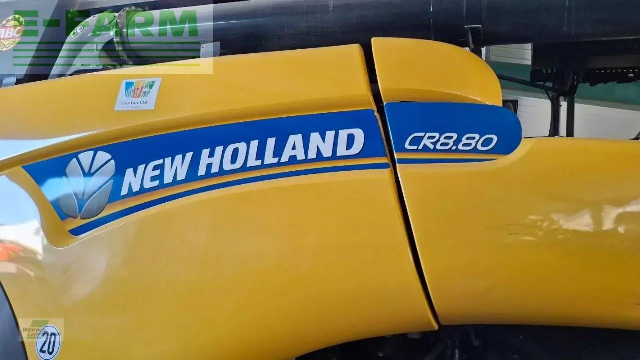 Mietitrebbia New Holland cr 8.80: foto 7