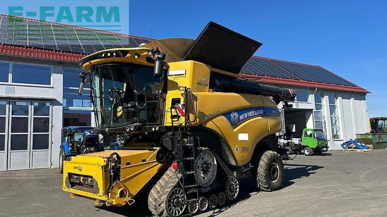 New Holland cr 8.90 10,7msw + sww mähdrescher intellisense macdon - Mietitrebbia: foto 1 New Holland cr 8.90 10,7msw + sww mähdrescher intellisense macdon - Mietitrebbia: foto 1