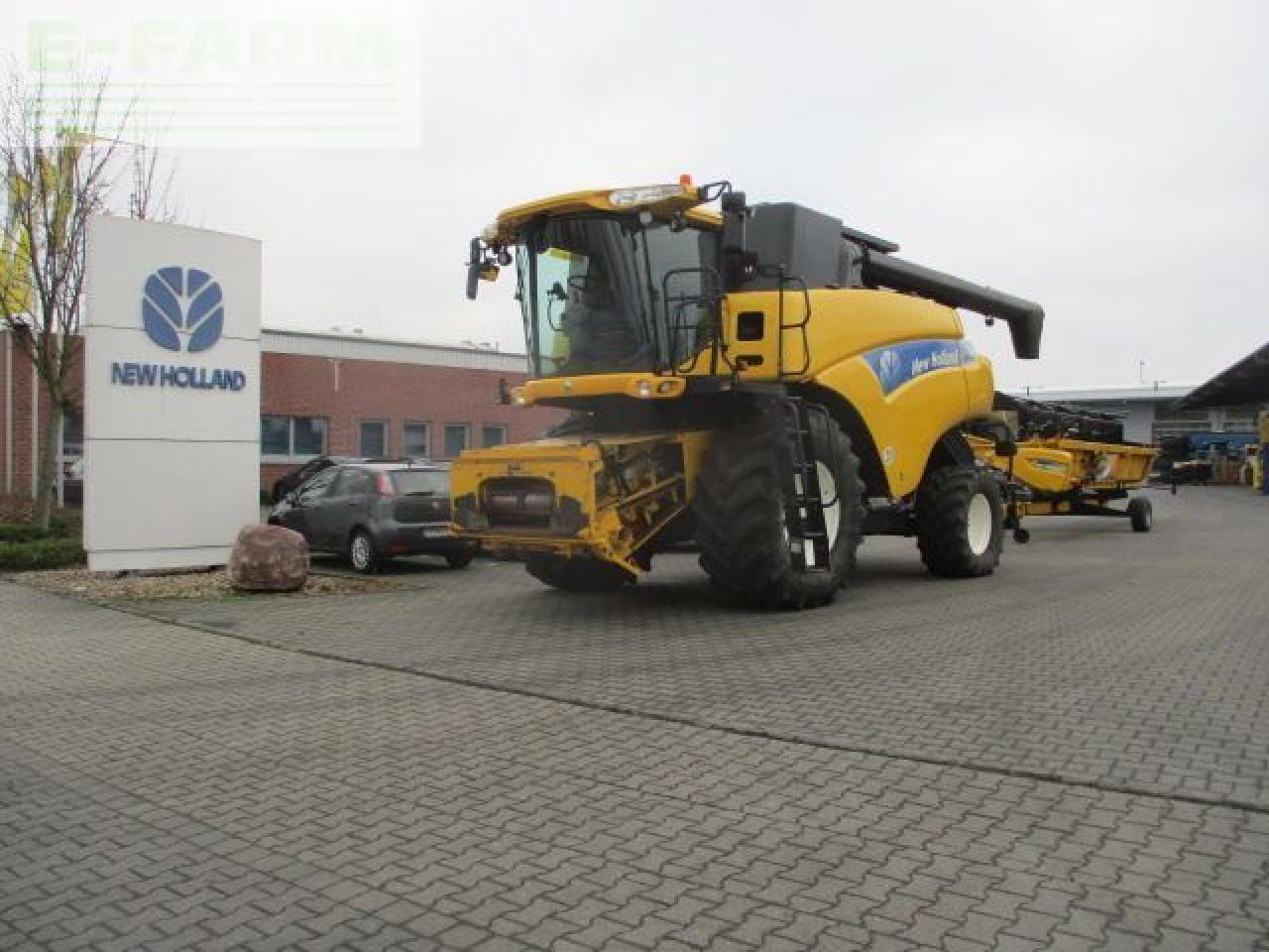 New Holland cr 9060 / cr9060 - Mietitrebbia: foto 2 New Holland cr 9060 / cr9060 - Mietitrebbia: foto 2