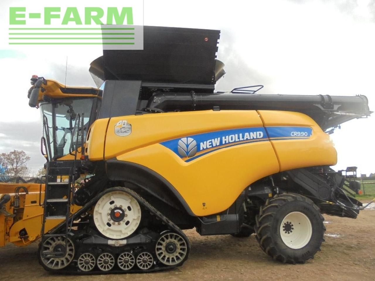 New Holland cr9.90 - Mietitrebbia: foto 4 New Holland cr9.90 - Mietitrebbia: foto 4