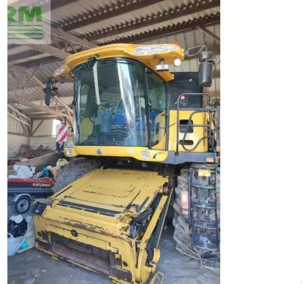 New Holland cr9070 - Mietitrebbia: foto 1 New Holland cr9070 - Mietitrebbia: foto 1
