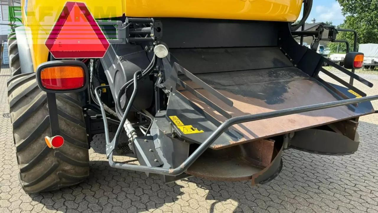 New Holland cr9090 cr9090 - Mietitrebbia: foto 5 New Holland cr9090 cr9090 - Mietitrebbia: foto 5