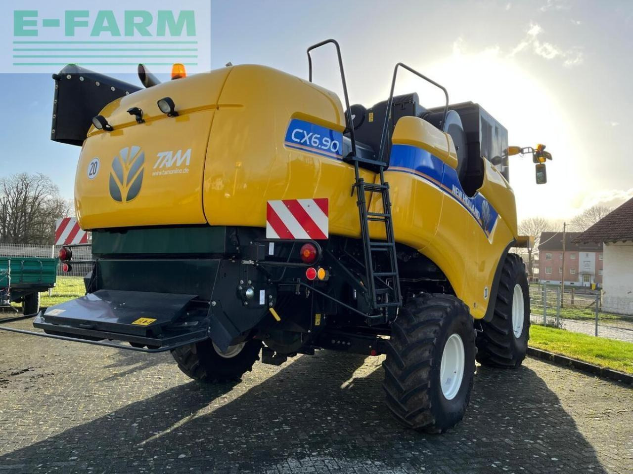 New Holland cx 6.90 schüttler + 25ft sw + sww - Mietitrebbia: foto 5 New Holland cx 6.90 schüttler + 25ft sw + sww - Mietitrebbia: foto 5