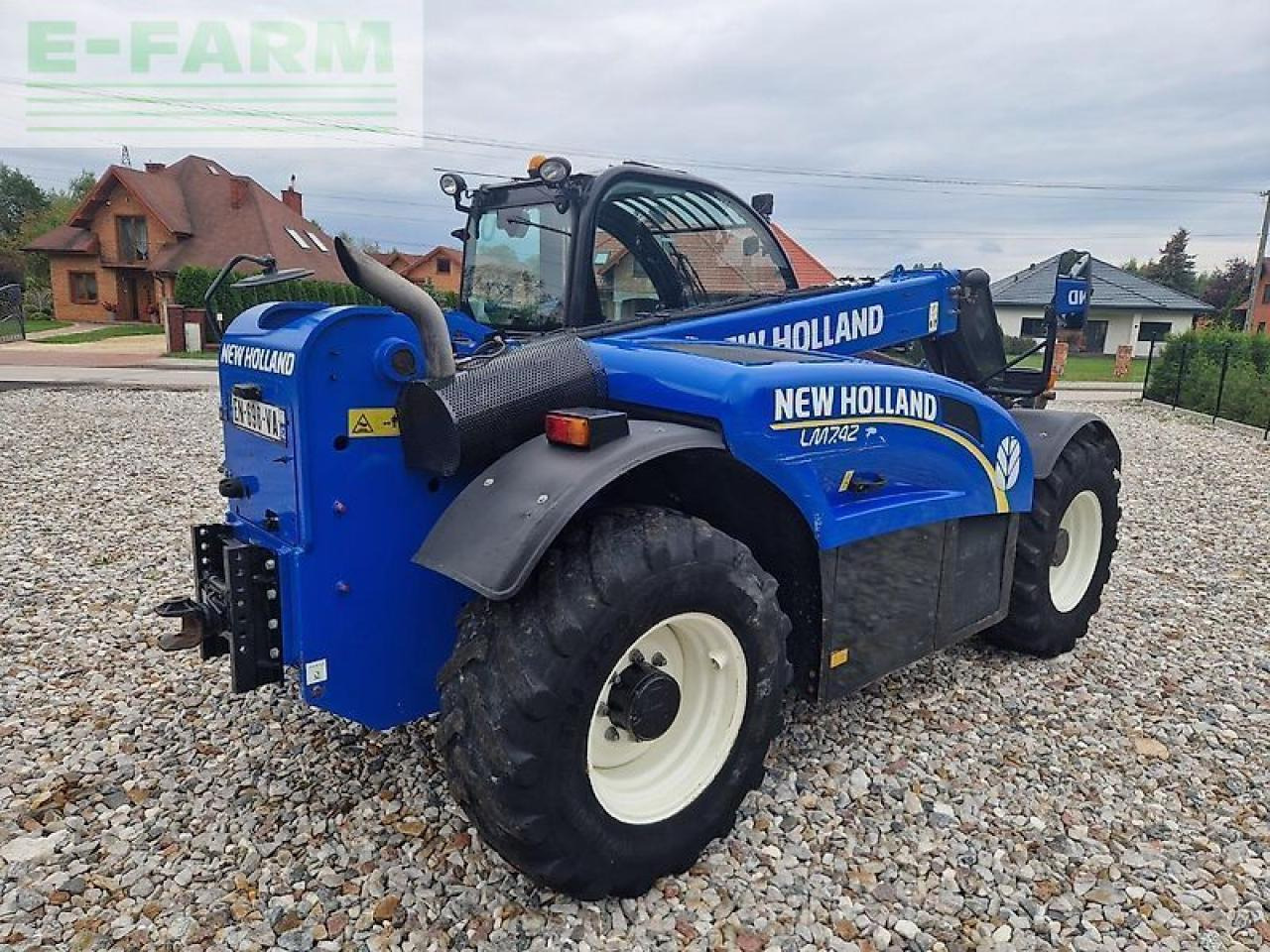 New Holland lm 7.42 - Pala gommata: foto 3 New Holland lm 7.42 - Pala gommata: foto 3