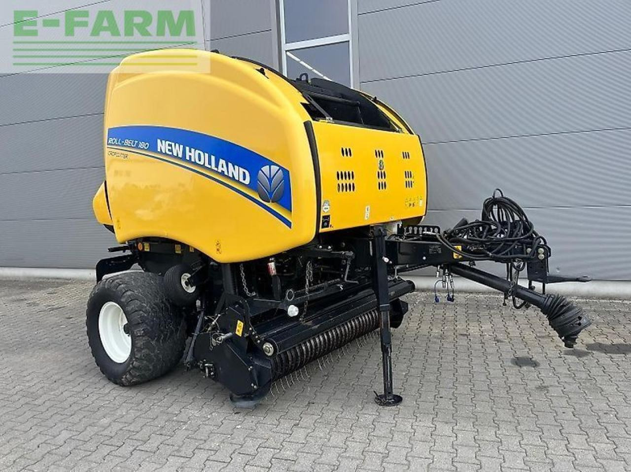 New Holland rb 180 c - Pressa quadra: foto 1 New Holland rb 180 c - Pressa quadra: foto 1
