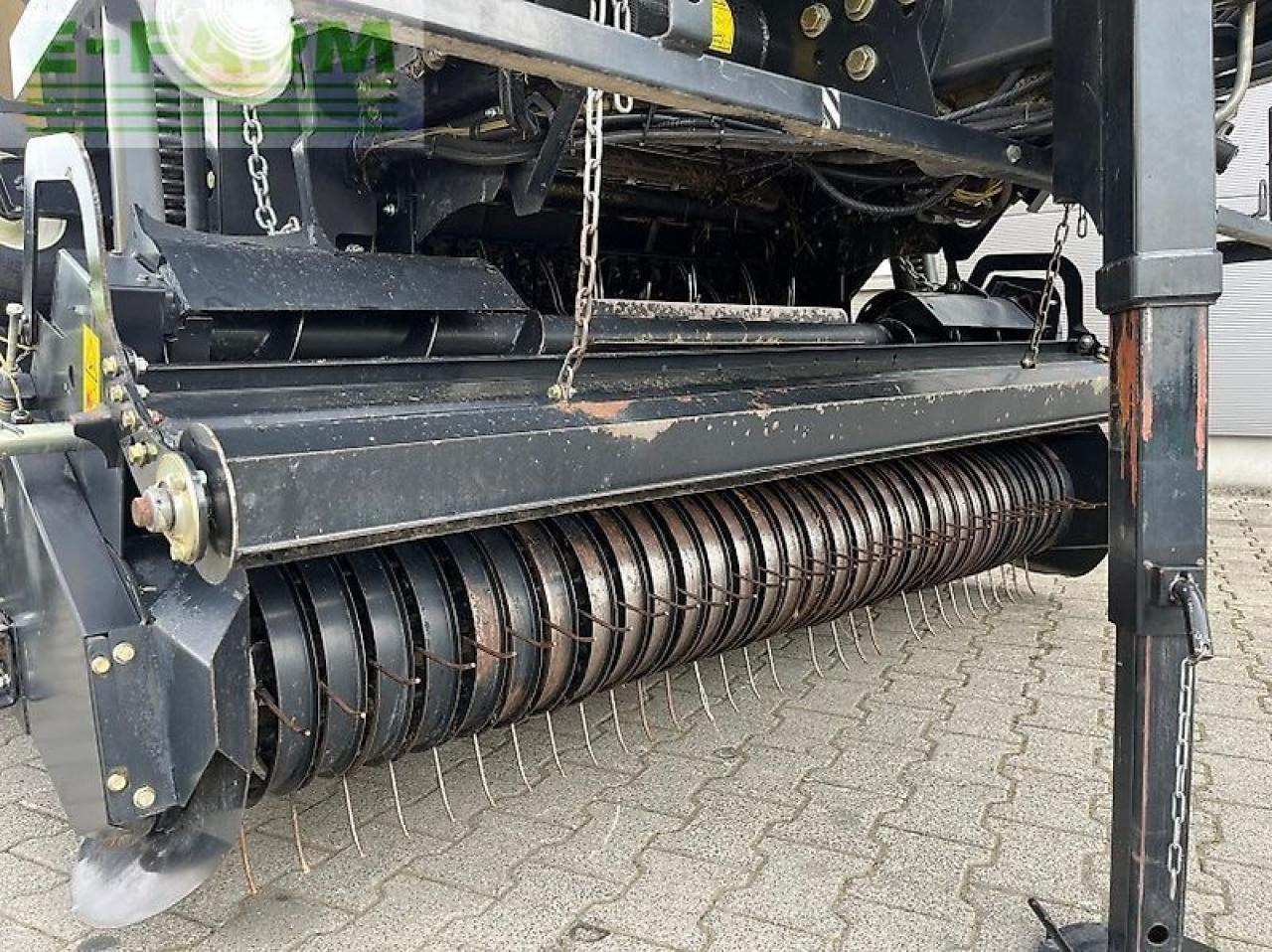 New Holland rb 180 c - Pressa quadra: foto 5 New Holland rb 180 c - Pressa quadra: foto 5