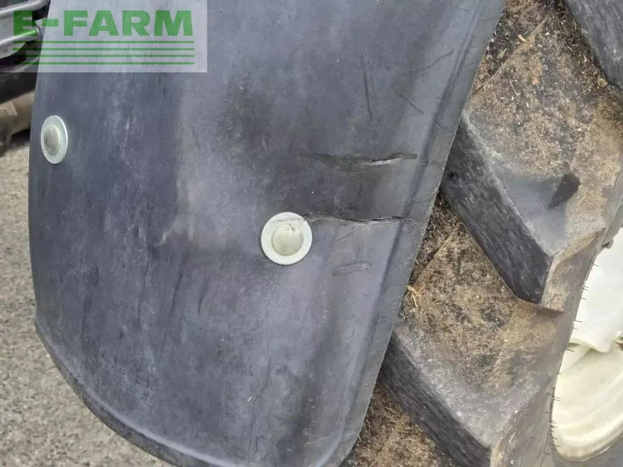 New Holland t.6 155 dc - Trattore: foto 5 New Holland t.6 155 dc - Trattore: foto 5