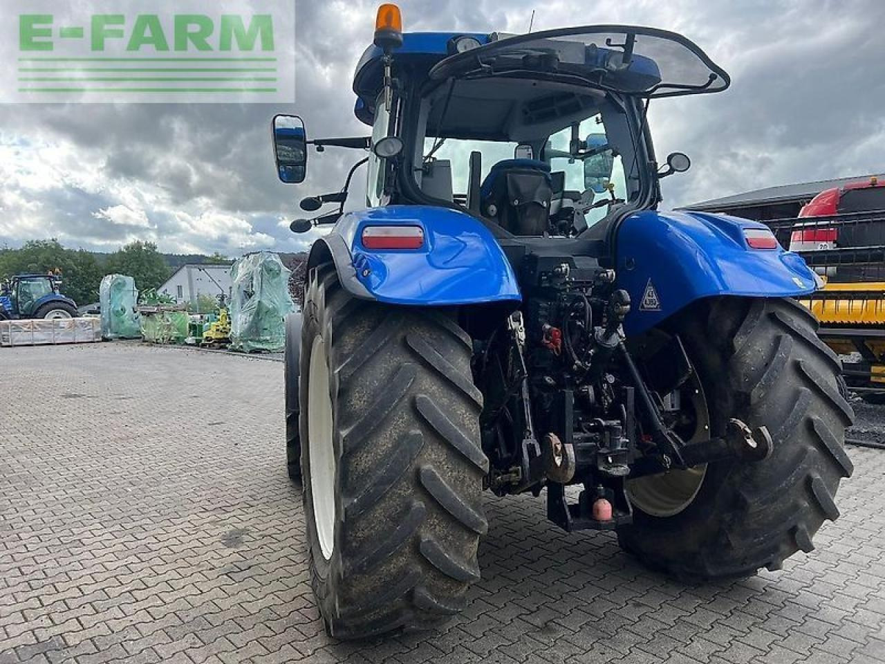 New Holland t 7.200 ac - Trattore: foto 4 New Holland t 7.200 ac - Trattore: foto 4