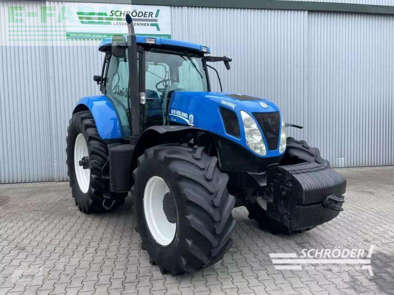 New Holland t 7.250 pc - Trattore: foto 1 New Holland t 7.250 pc - Trattore: foto 1