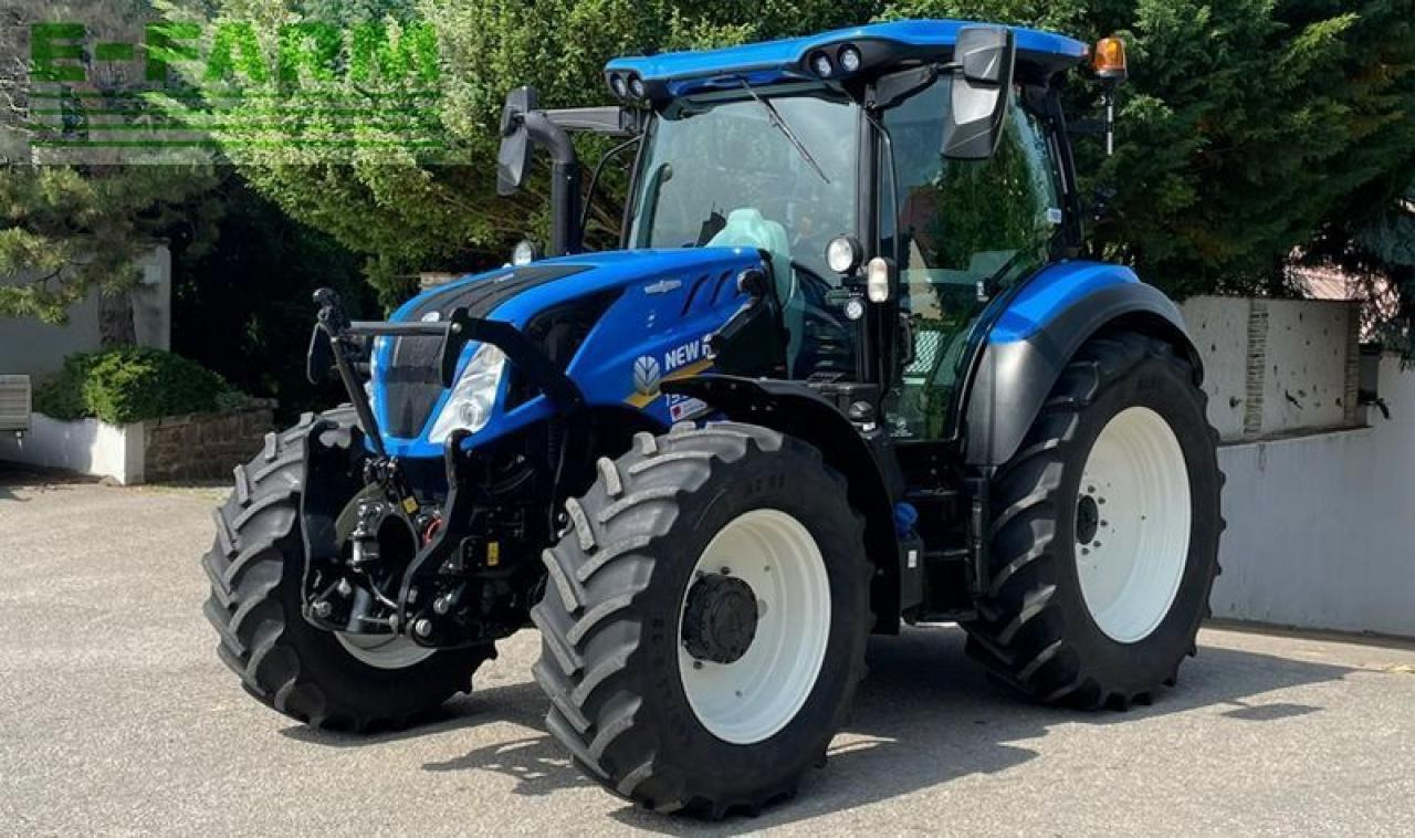 New Holland t5.120 auto command (stage v) - Trattore: foto 1 New Holland t5.120 auto command (stage v) - Trattore: foto 1