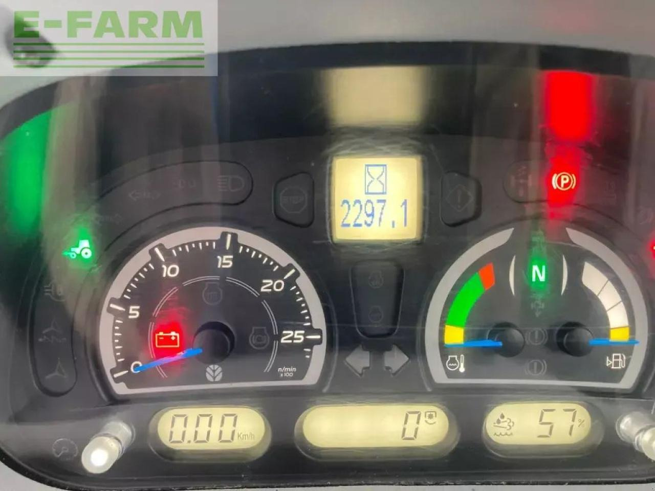 New Holland t6.155 - Trattore: foto 2 New Holland t6.155 - Trattore: foto 2