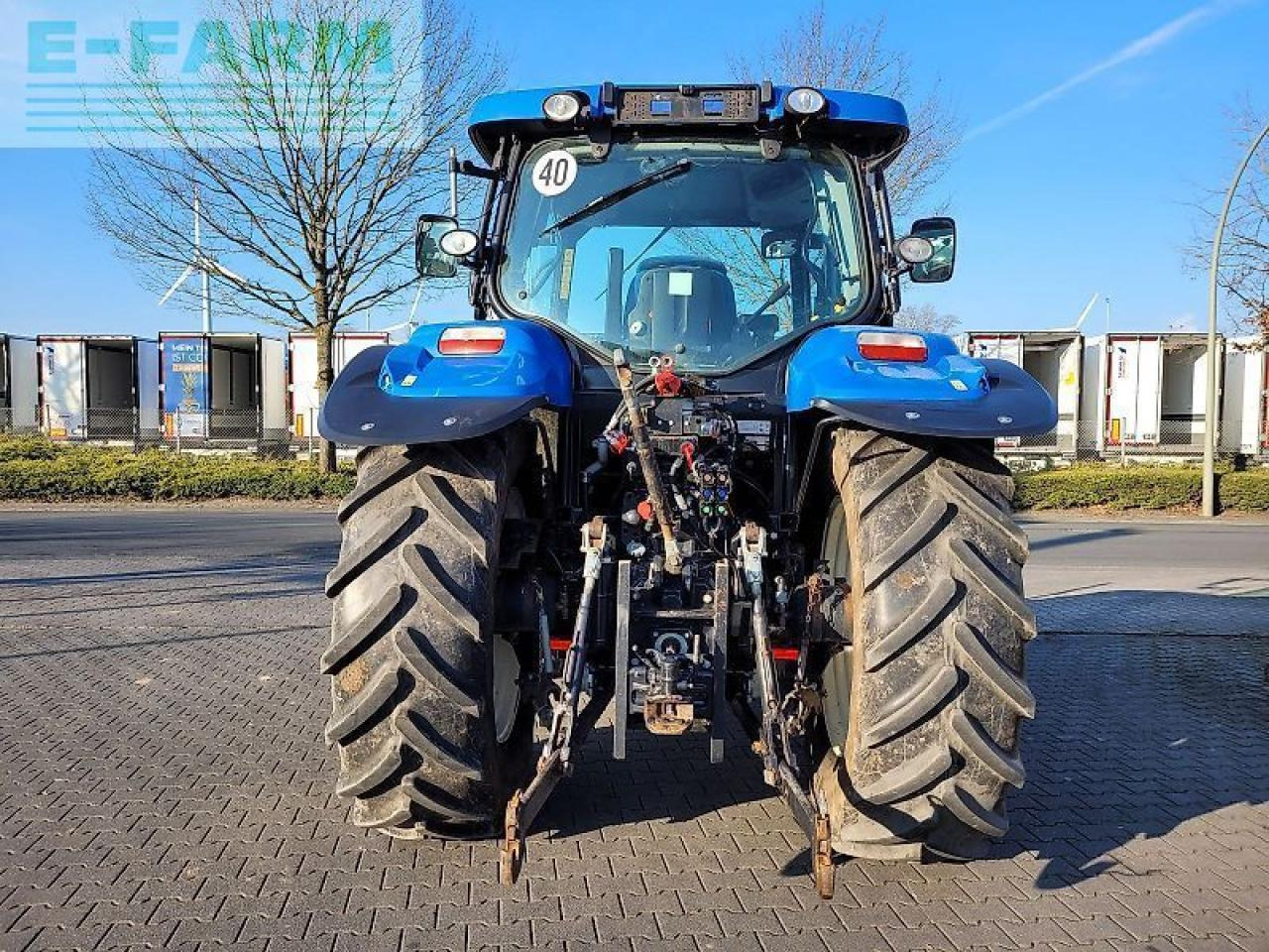 New Holland t6020 elite Elite - Trattore: foto 4 New Holland t6020 elite Elite - Trattore: foto 4