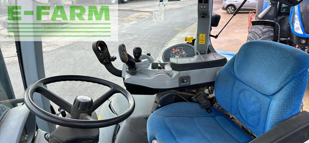 Trattore New Holland t6090: foto 8