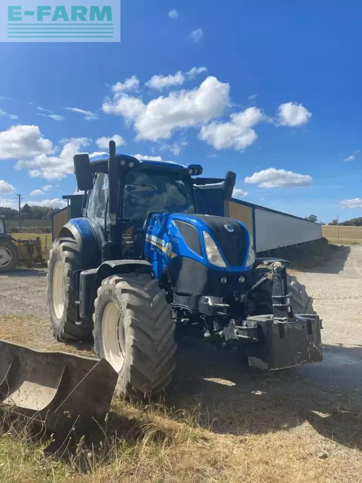 New Holland t7.165s range command t4b - Trattore: foto 3 New Holland t7.165s range command t4b - Trattore: foto 3