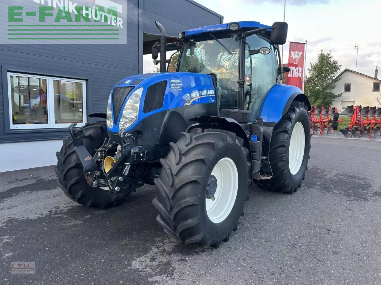 New Holland t7.185 auto command - Trattore: foto 3 New Holland t7.185 auto command - Trattore: foto 3
