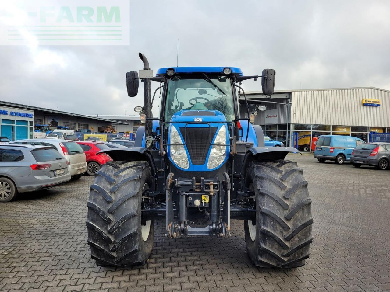 New Holland t7.220 ac - Trattore: foto 2 New Holland t7.220 ac - Trattore: foto 2