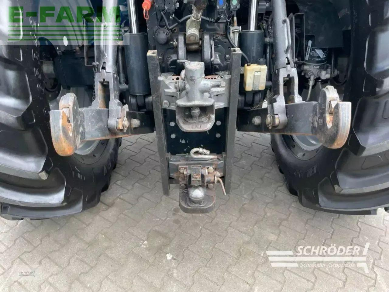 New Holland t7.220 ac + rtk - Trattore: foto 2 New Holland t7.220 ac + rtk - Trattore: foto 2