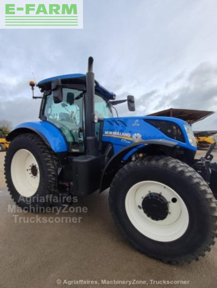 New Holland t7 230 - Trattore: foto 1 New Holland t7 230 - Trattore: foto 1
