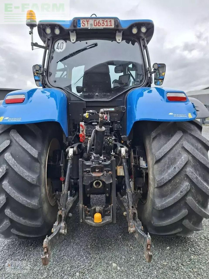 New Holland t7.230 ac - Trattore: foto 4 New Holland t7.230 ac - Trattore: foto 4