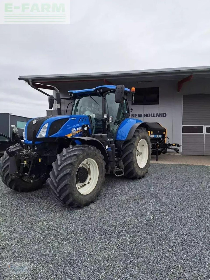 New Holland t7.230 ac - Trattore: foto 1 New Holland t7.230 ac - Trattore: foto 1