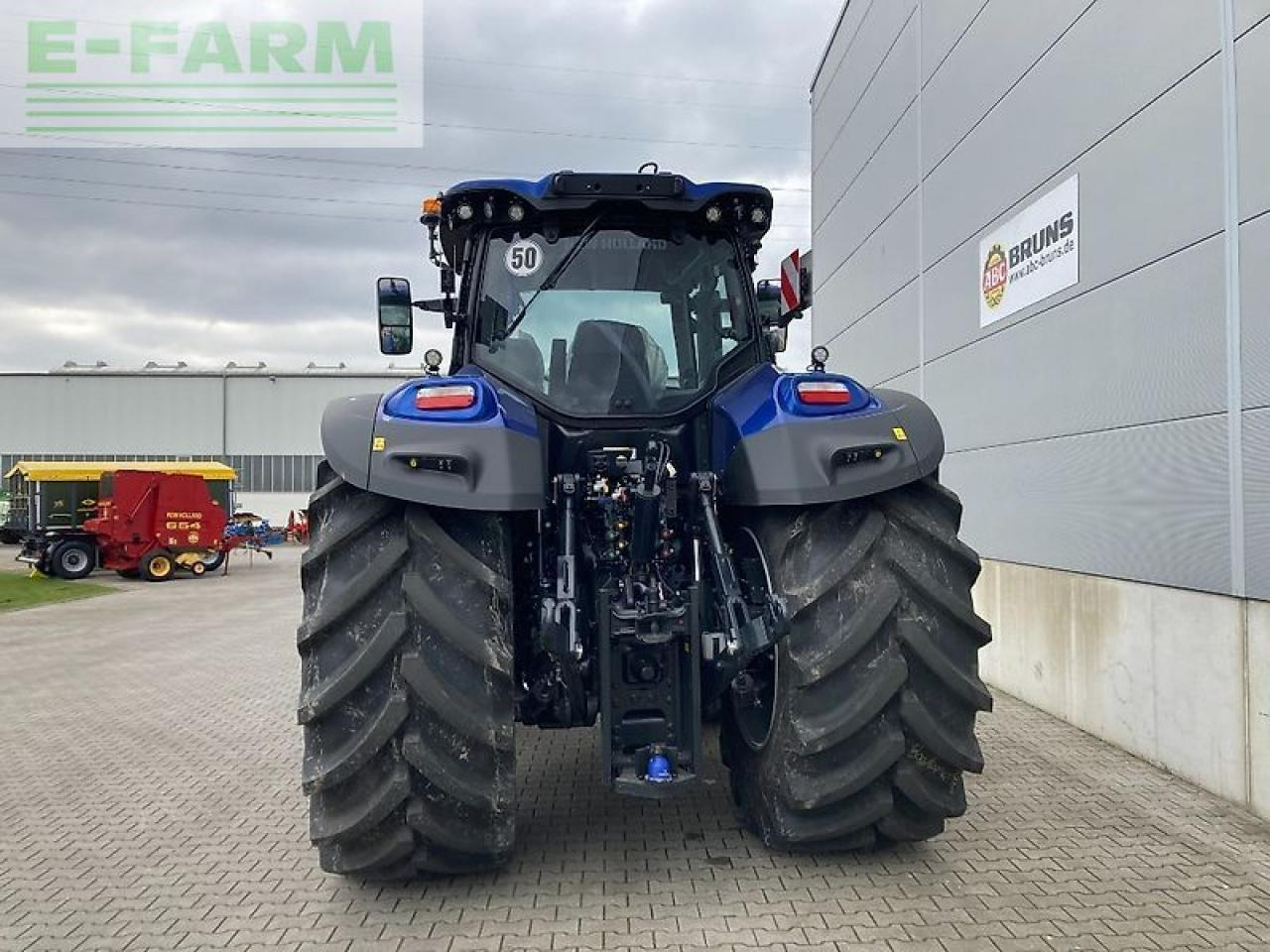 New Holland t7.315 hd autocommand new gen HD - Trattore: foto 3 New Holland t7.315 hd autocommand new gen HD - Trattore: foto 3