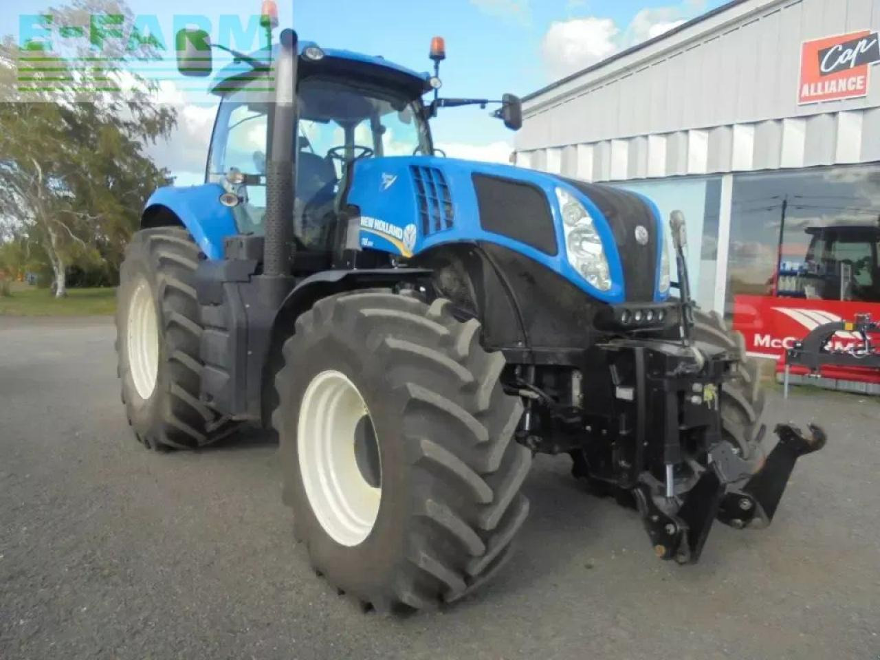 New Holland t8.330 - Trattore: foto 2 New Holland t8.330 - Trattore: foto 2