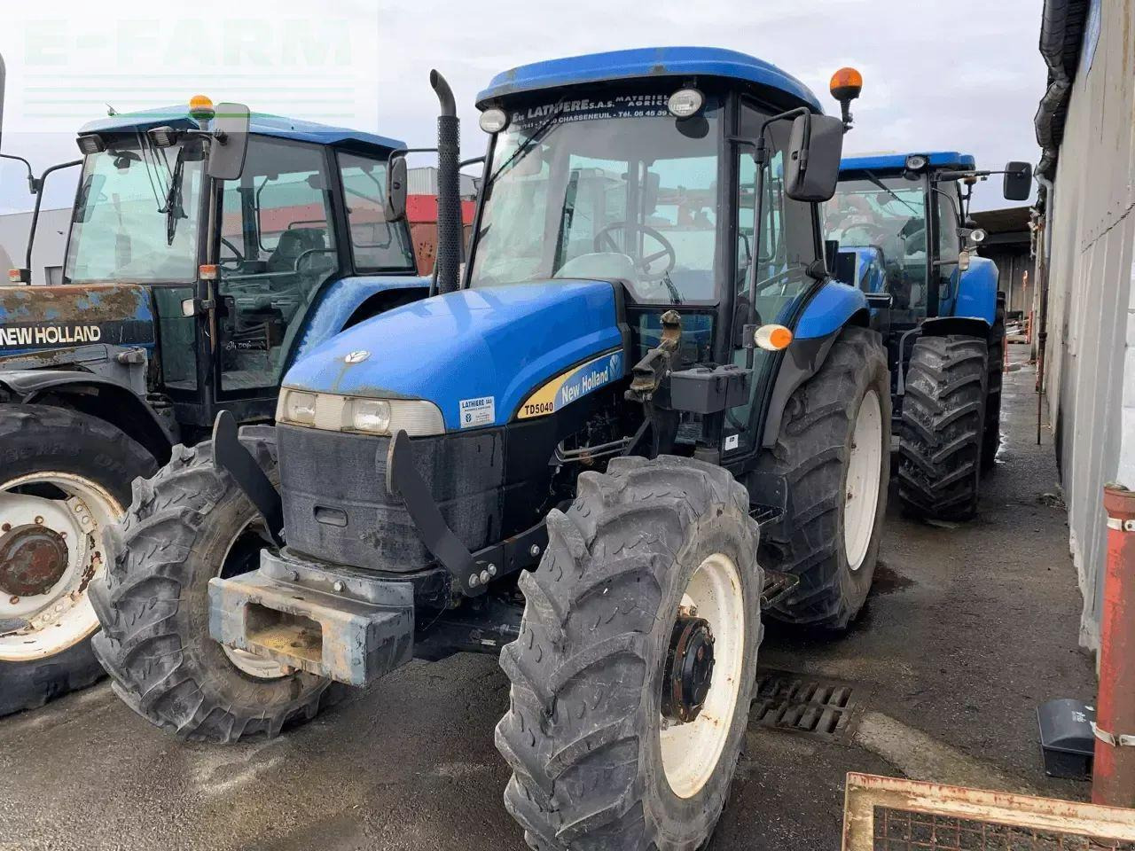 New Holland td5040 - Trattore: foto 1 New Holland td5040 - Trattore: foto 1