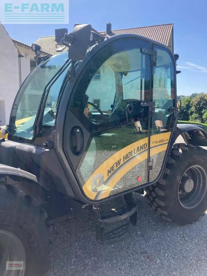New Holland th 7.42 elite - Sollevatore telescopico: foto 4 New Holland th 7.42 elite - Sollevatore telescopico: foto 4