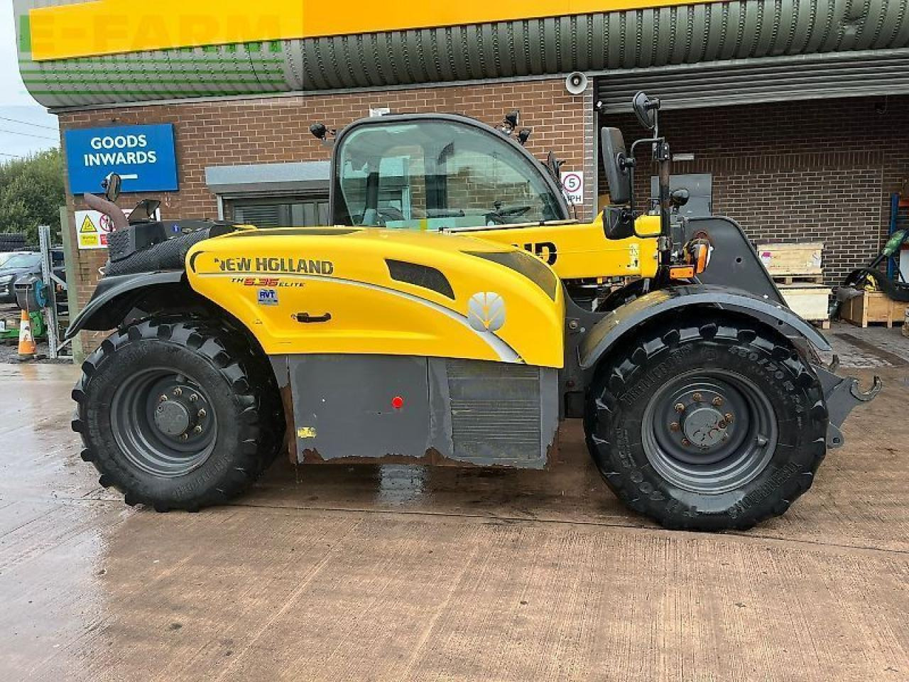 New Holland th6.36 - Sollevatore telescopico: foto 5 New Holland th6.36 - Sollevatore telescopico: foto 5