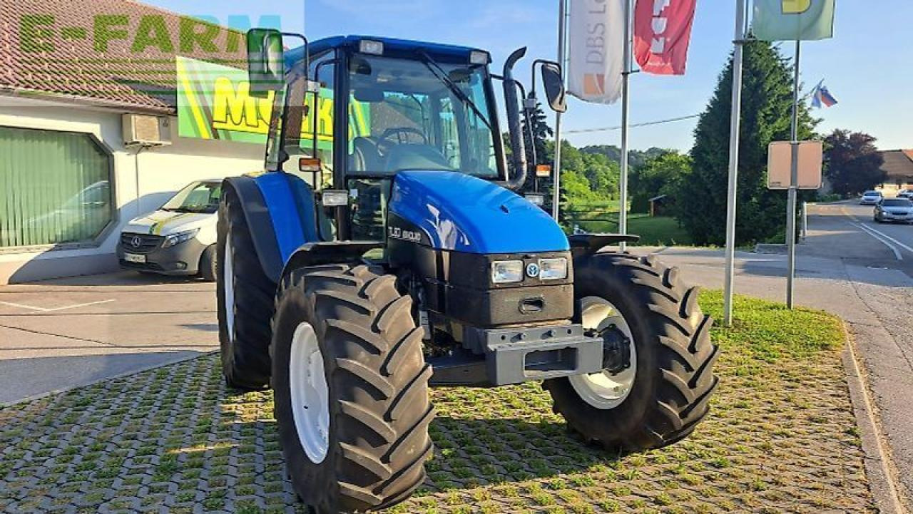 New Holland tl 80 - Trattore: foto 1 New Holland tl 80 - Trattore: foto 1