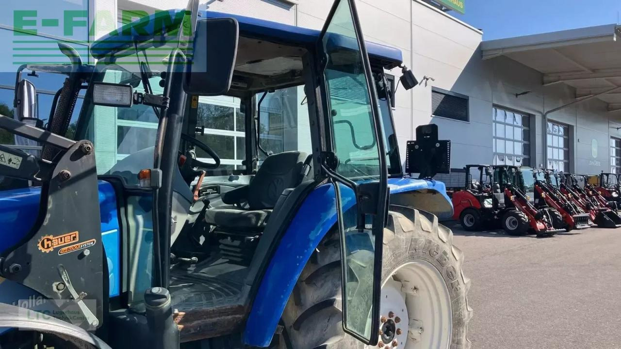 New Holland tl 80 - Trattore: foto 5 New Holland tl 80 - Trattore: foto 5