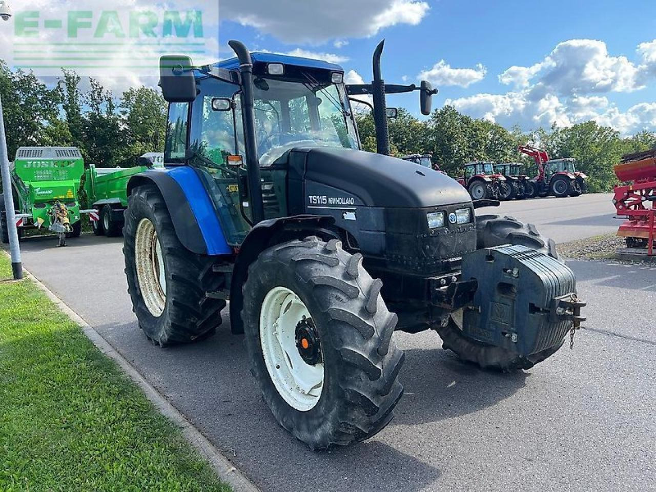 New Holland ts 115 - Trattore: foto 5 New Holland ts 115 - Trattore: foto 5