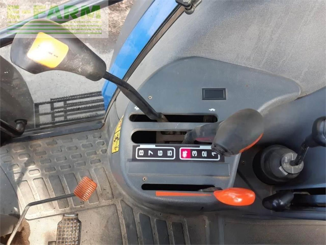 Trattore New Holland ts90: foto 12