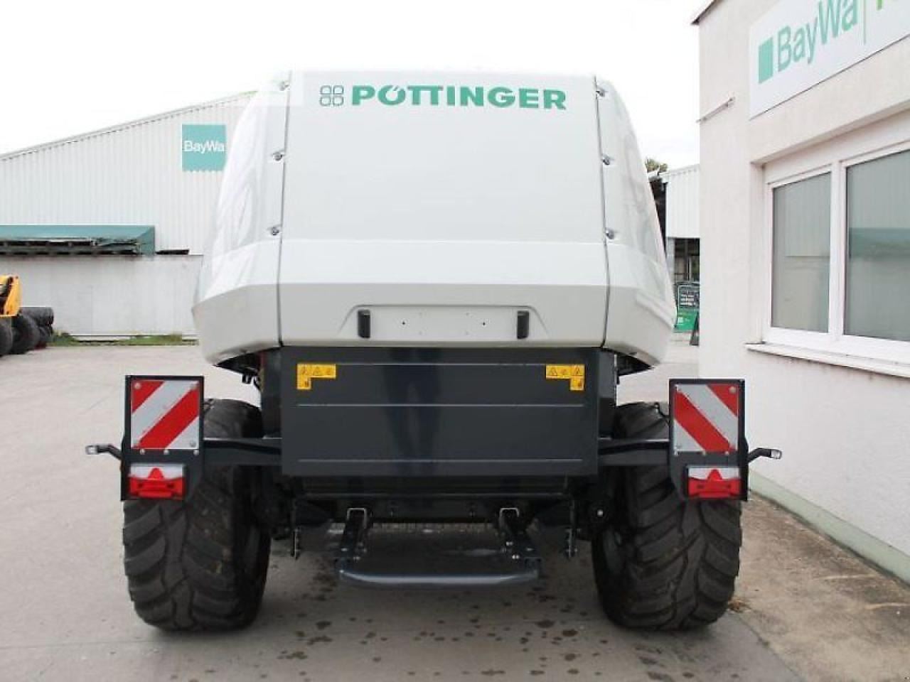 Pöttinger impress 3130 f pro - Pressa quadra: foto 3 Pöttinger impress 3130 f pro - Pressa quadra: foto 3