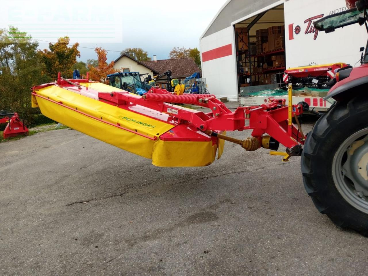 Pöttinger novacat 302 h - Falciatrice: foto 1 Pöttinger novacat 302 h - Falciatrice: foto 1