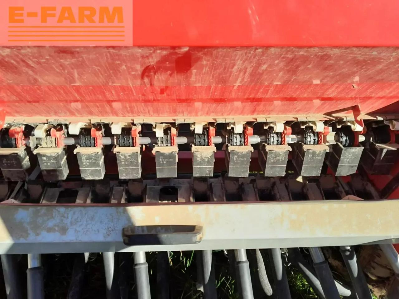 Pöttinger vitasem 302 - Seminatrice combinata: foto 5 Pöttinger vitasem 302 - Seminatrice combinata: foto 5